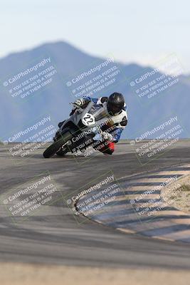 media/Nov-16-2025-Race Pace (Sun) [[8c5fa54630]]/Verified Riders/8-Turn 12 (120pm)/